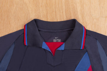 Retro Barcelona Away Football Jersey 2002/2003