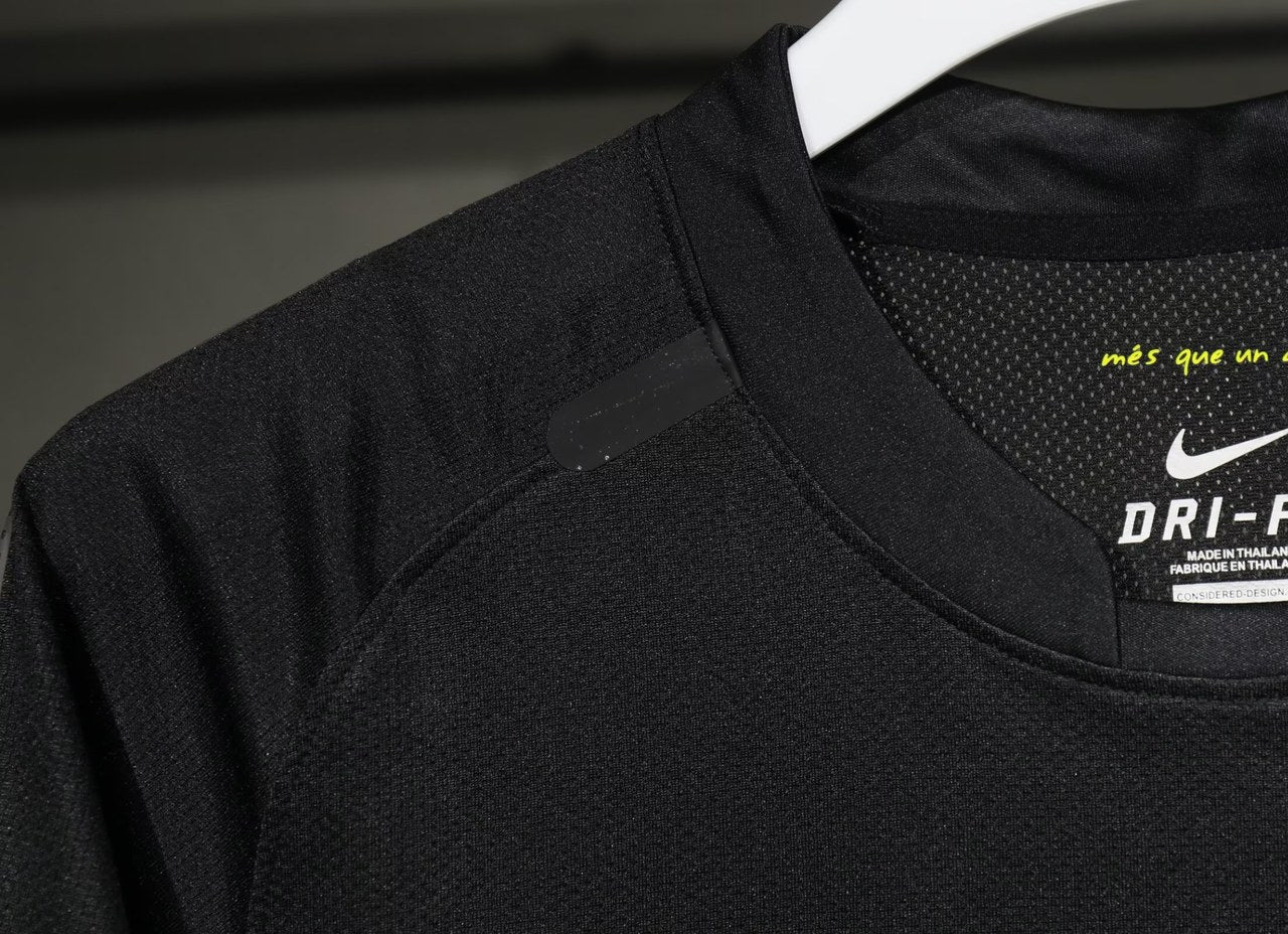 Retro Barcelona Long Away Player Football Jersey 2011/2012