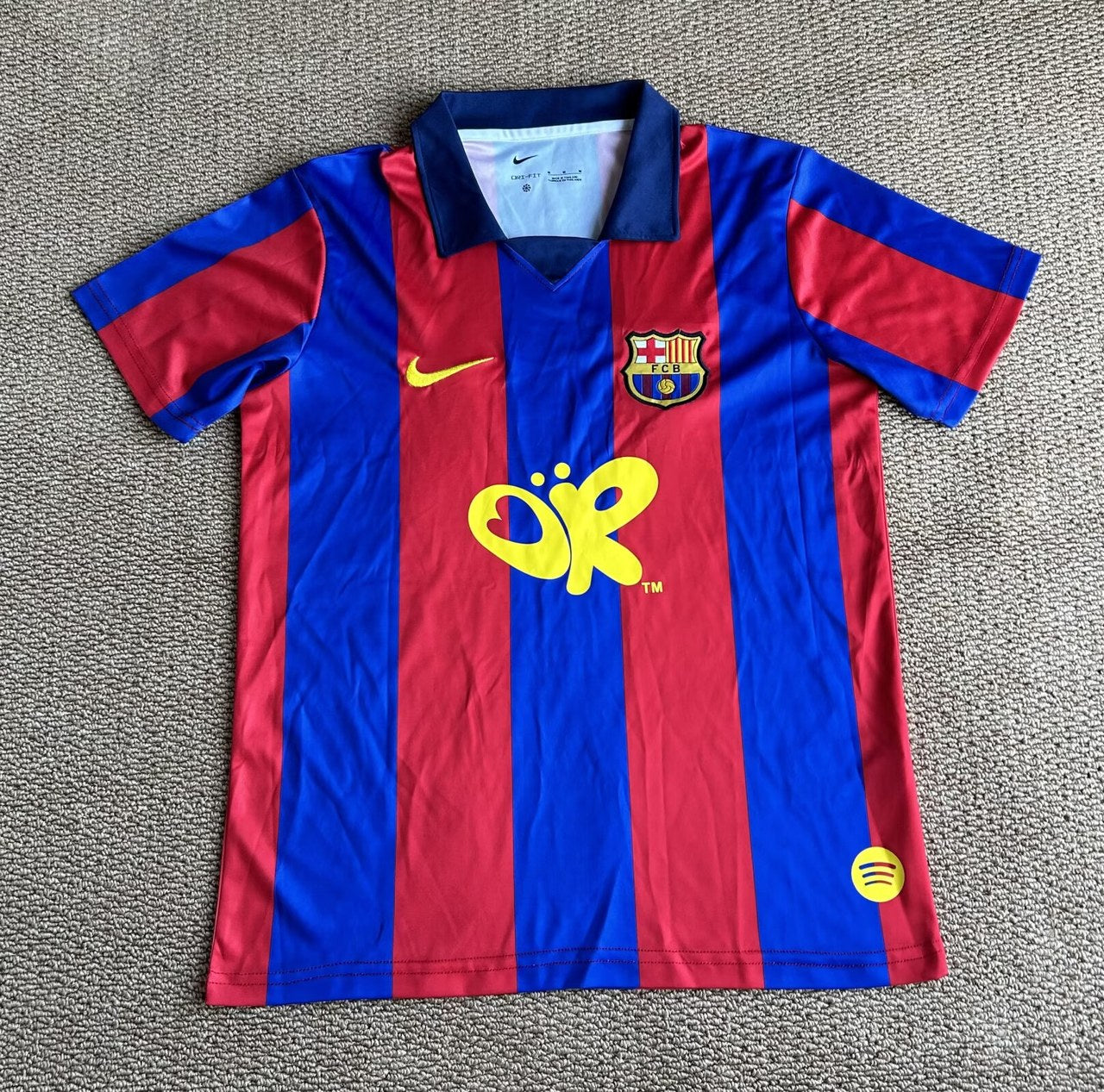 Retro Barcelona Special Edition Fans Football Jersey 2003/2004