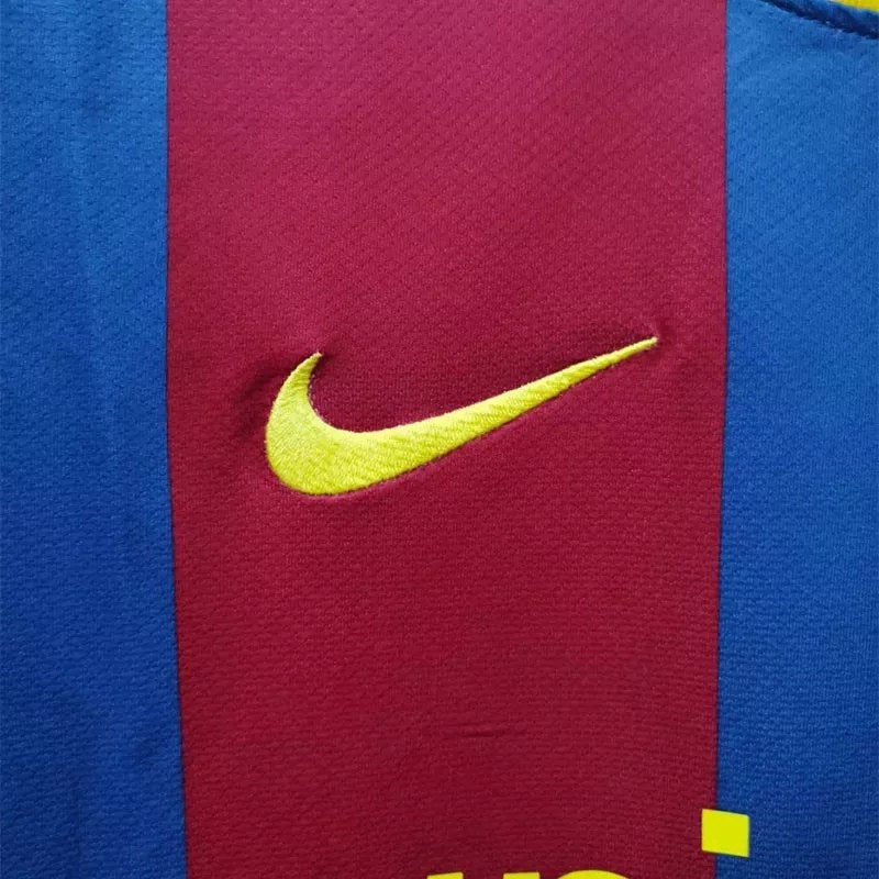 Retro Barcelona Home Football Jersey 2010/2011