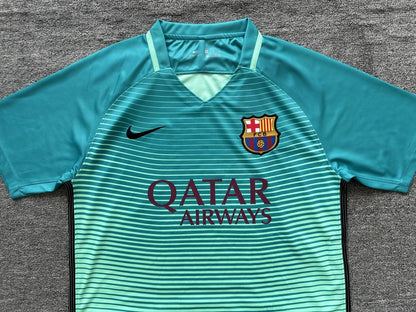 Retro Barcelona Away Football Jersey 2016/2017