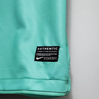 Retro Barcelona Away Green Football Jersey 2010/2011