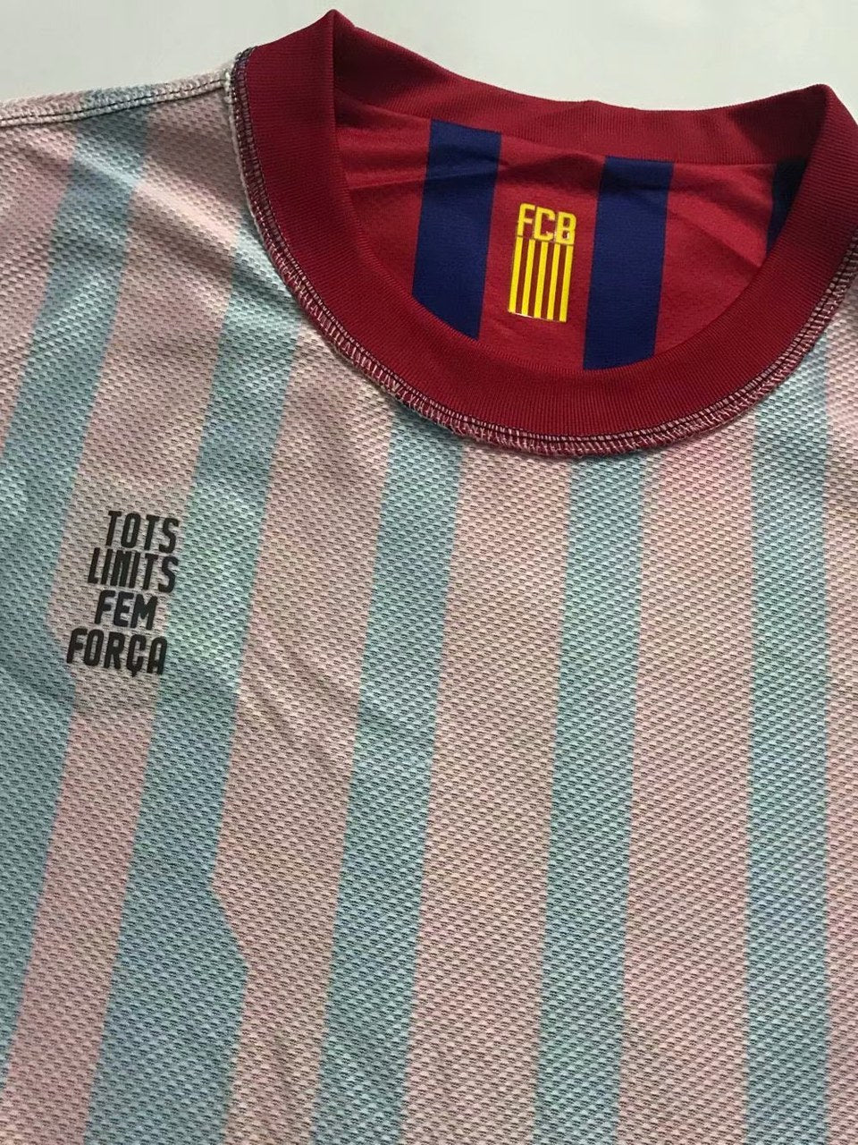 Retro Barcelona Home Football Jersey 2011/2012