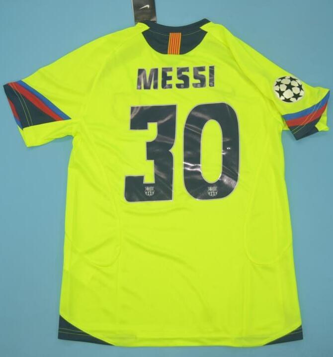 Retro Barcelona Away Football Jersey 2005/2006