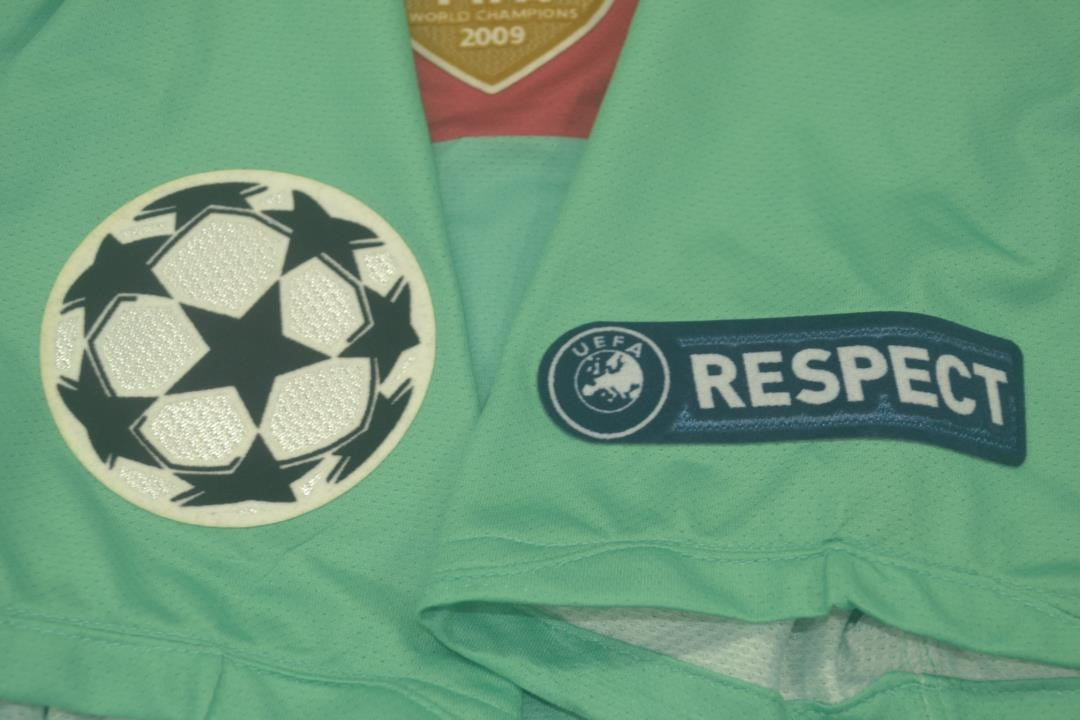 Retro Barcelona Away Green Football Jersey 2010/2011