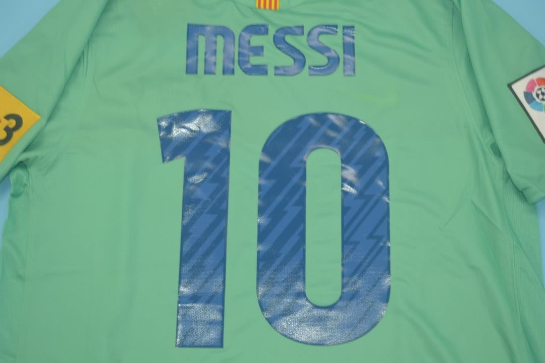 Retro Barcelona Away Green Football Jersey 2010/2011