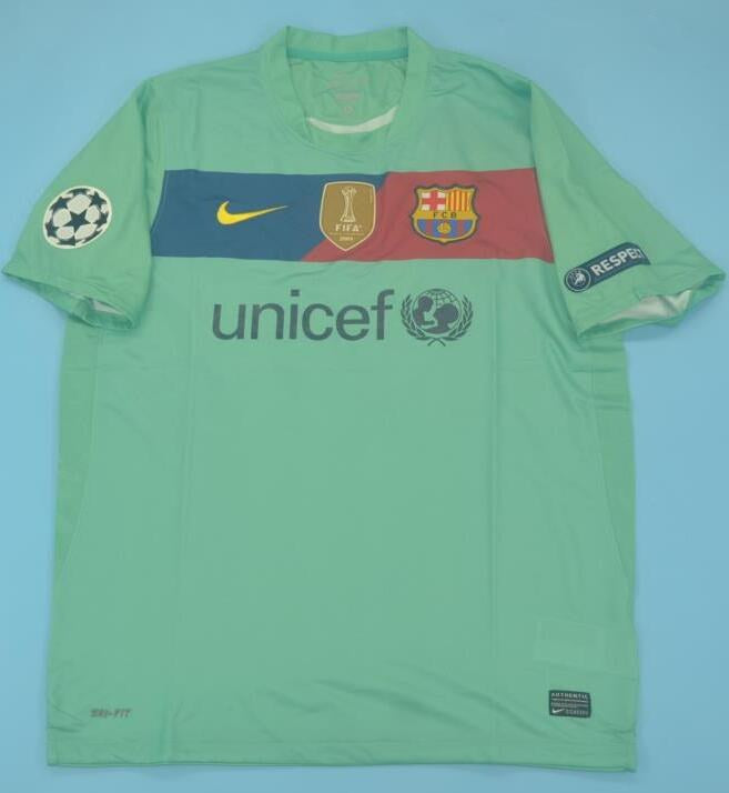 Retro Barcelona Away Green Football Jersey 2010/2011