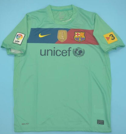 Retro Barcelona Away Green Football Jersey 2010/2011