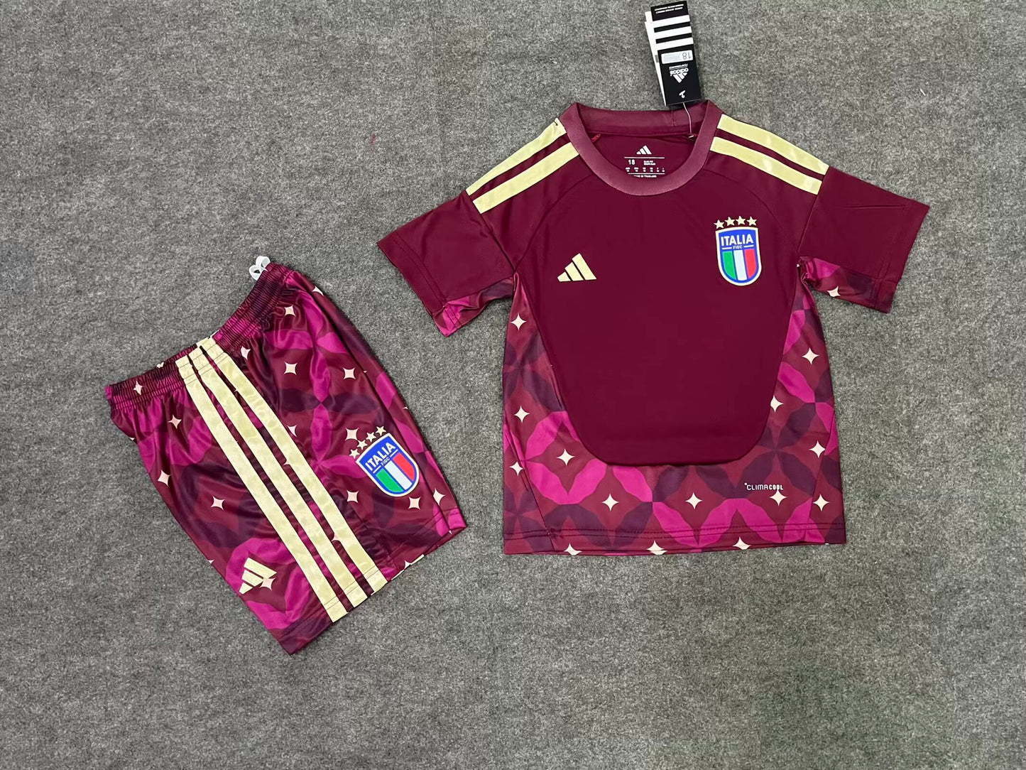 Kids jerseys 2026/2027 Kids Goalkeeper Fan Version Football Jersey