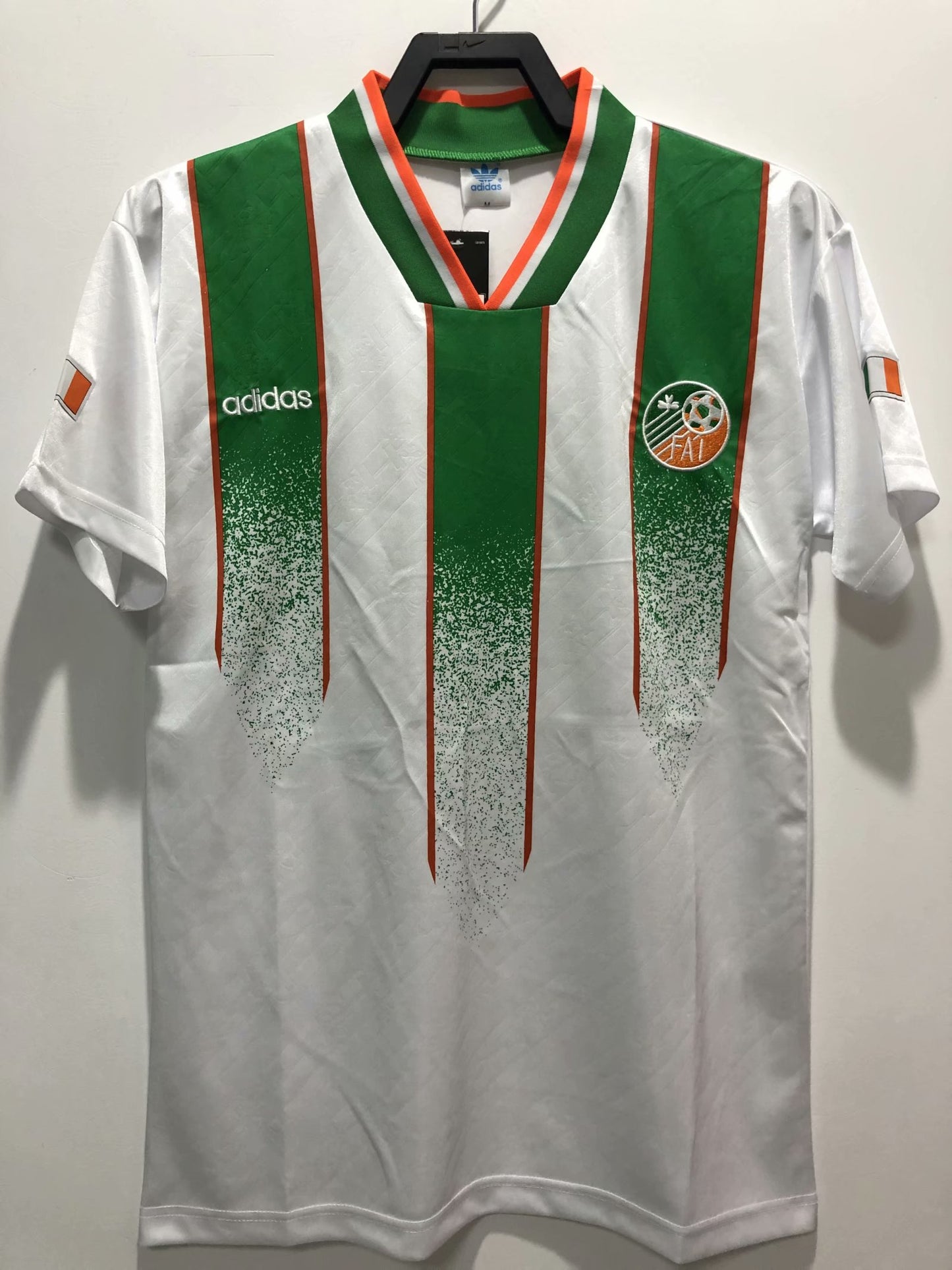 Retro Ireland 1992/1994 Away Football Jersey