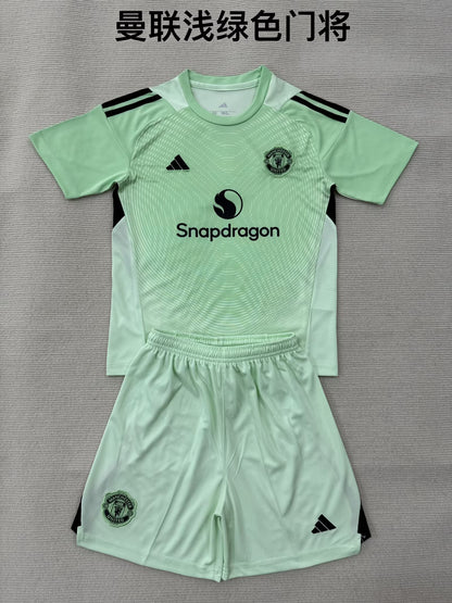 Manchester United 2025/2026 Kids Goalkeeper Fan Version Football Jersey