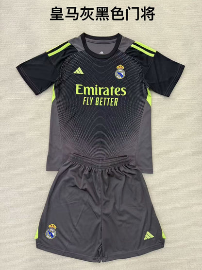 Kids jerseys 2025/2026 Kids Goalkeeper Football Jersey