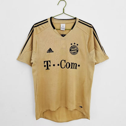 Retro Bayern Munich 2004/2005 Away Football Jersey