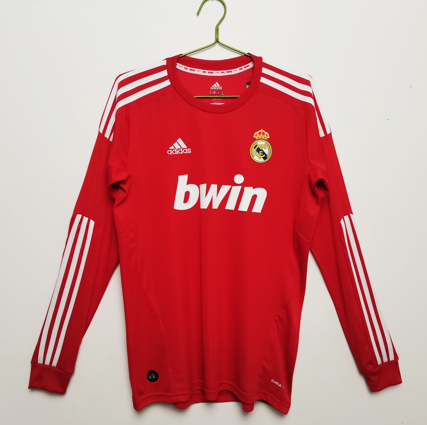 Retro Real Madrid 2011/2012 Away Football Jersey