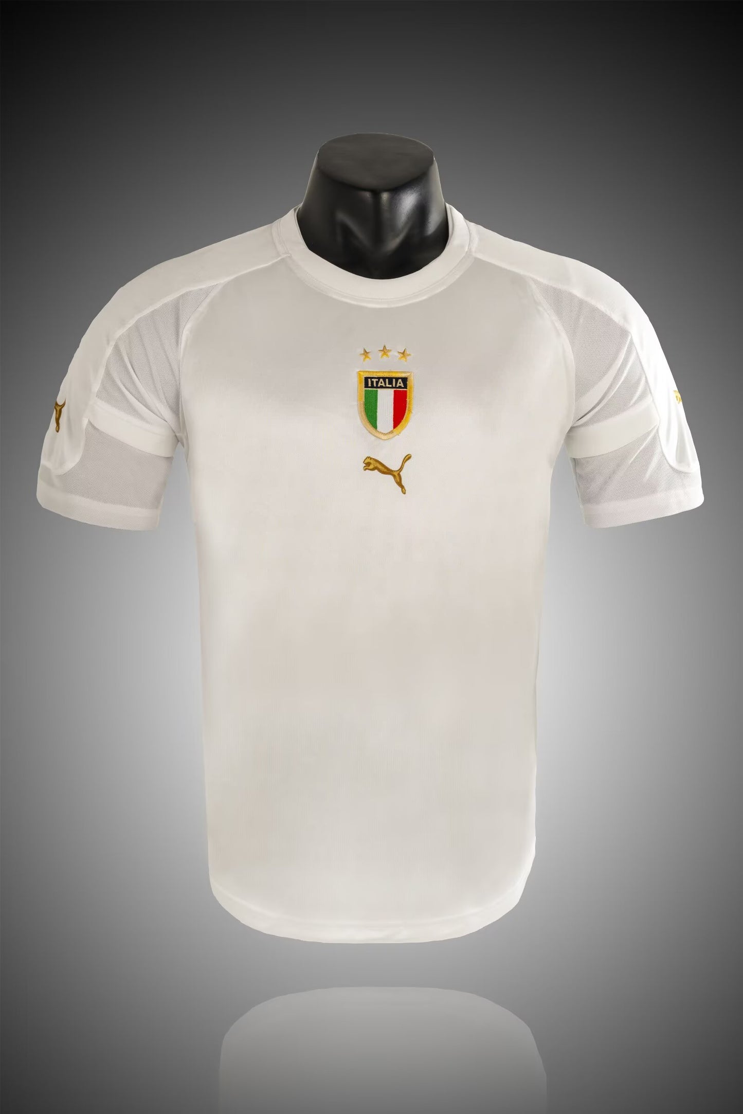 Retro Italy 2004 Away Football Jersey