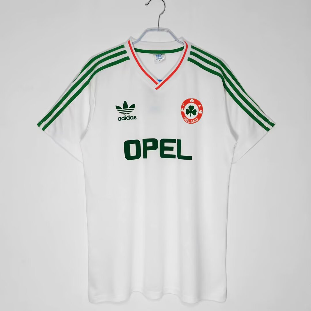 Retro Northern Ireland 1990/1992 Away Football Jersey