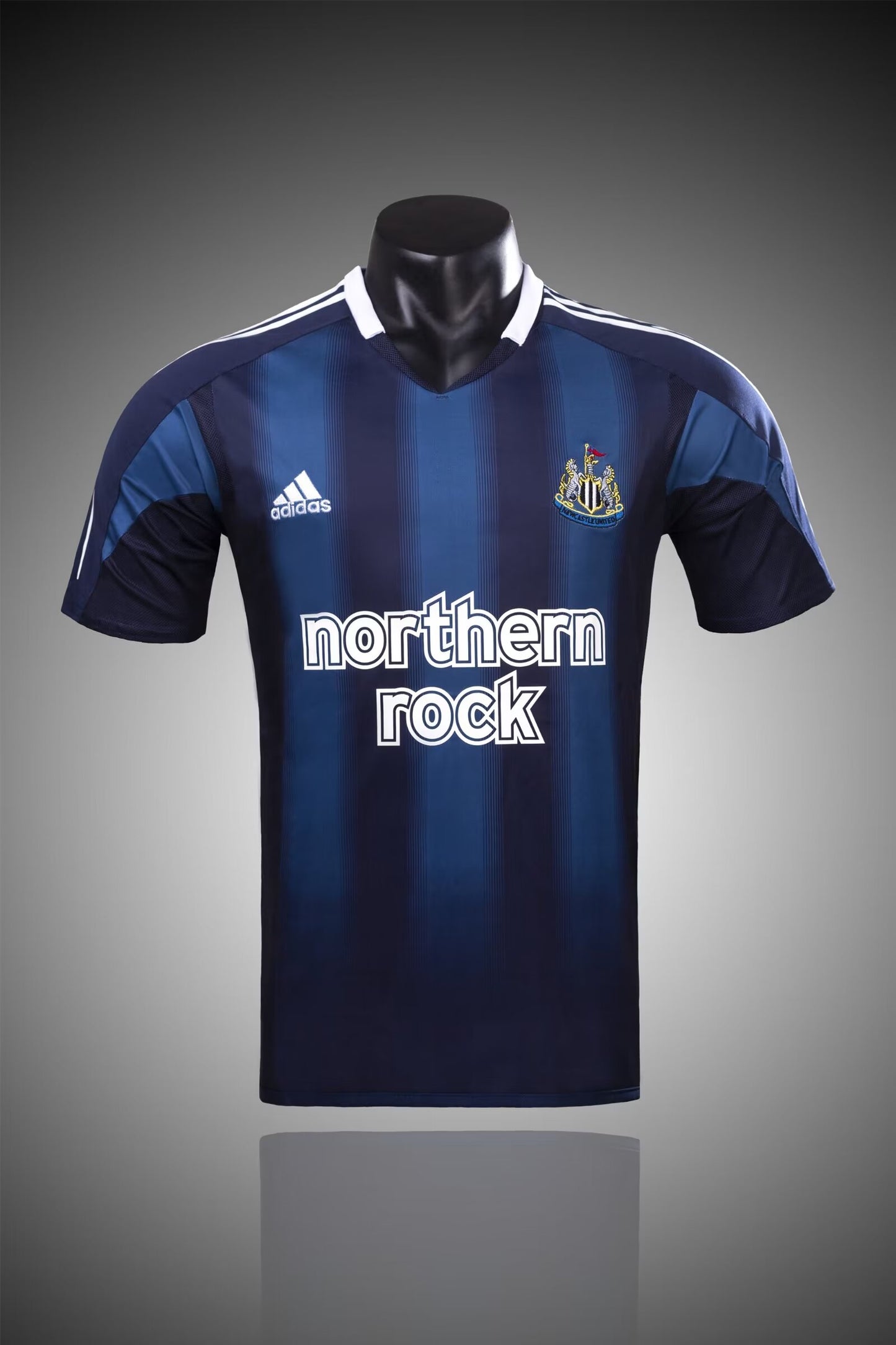 Retro Newcastle United 2004/2005 Away Fan Version Football Jersey
