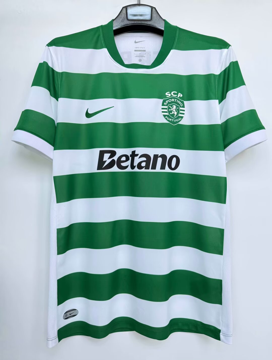 Lisbon 2025/2026 Home Fan Version Football Jersey