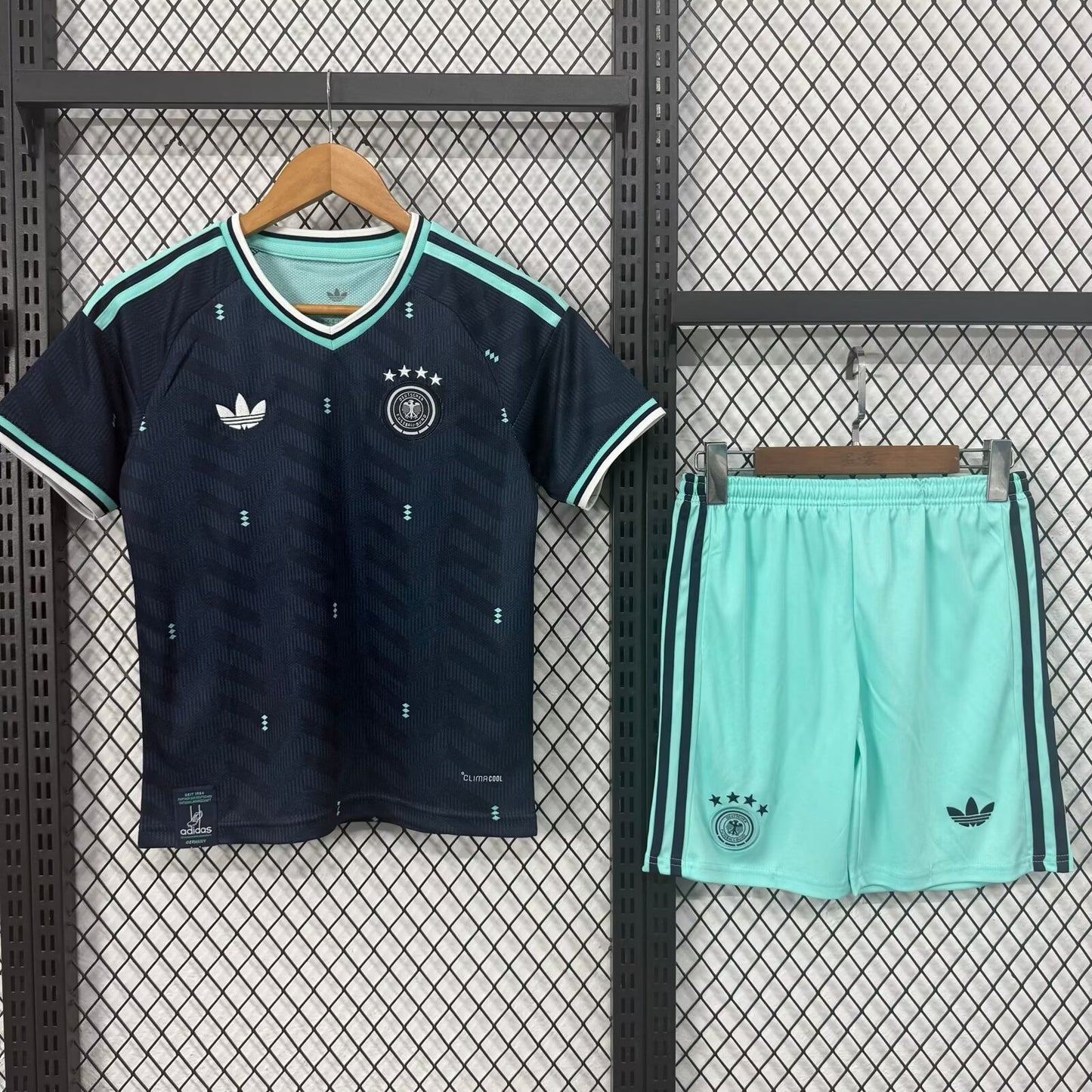 Kids jerseys 2026/2027 Kids Away Fan Version Football Jersey