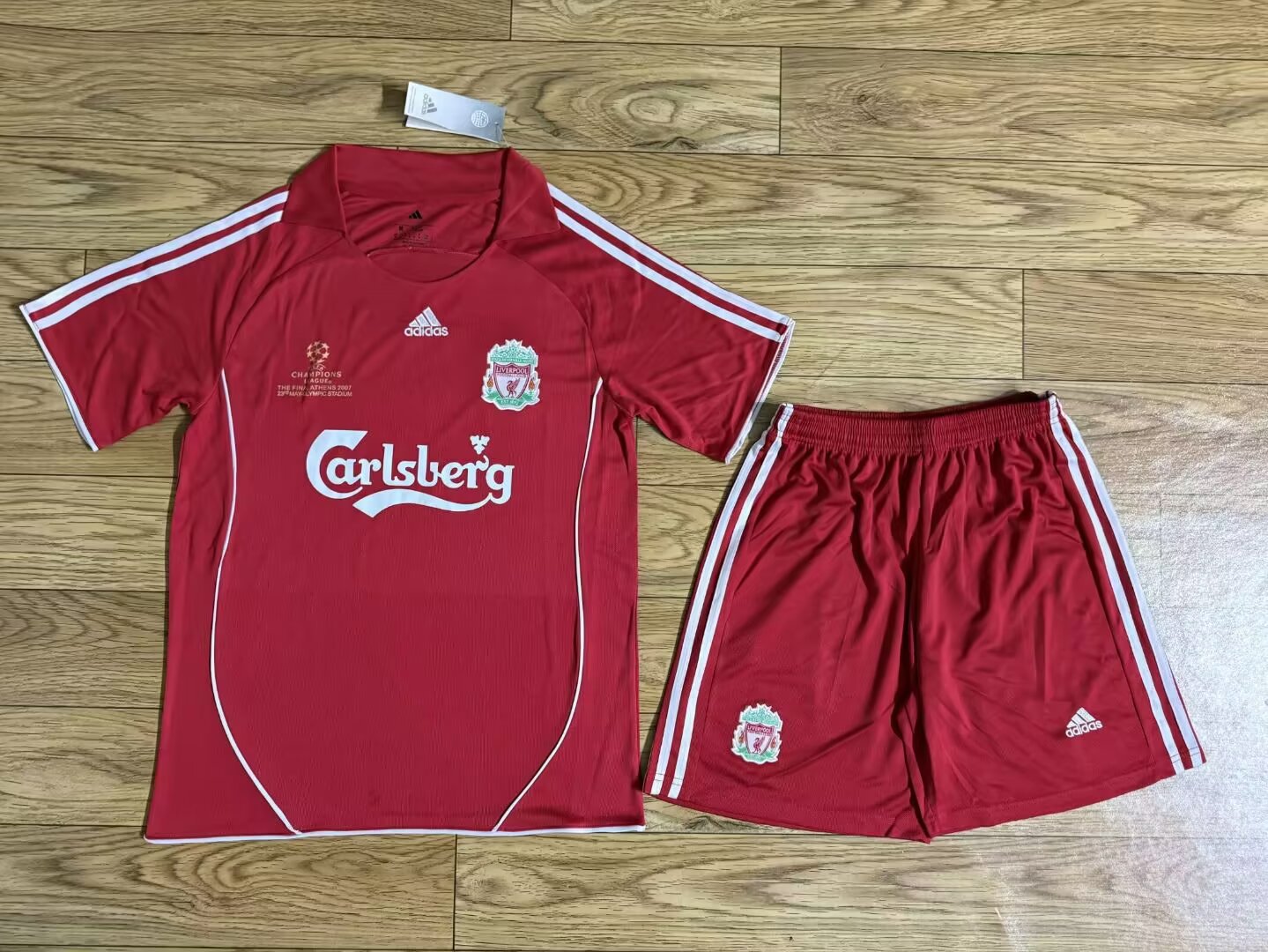 Retro Liverpool 2006/2008 Home Football Jersey