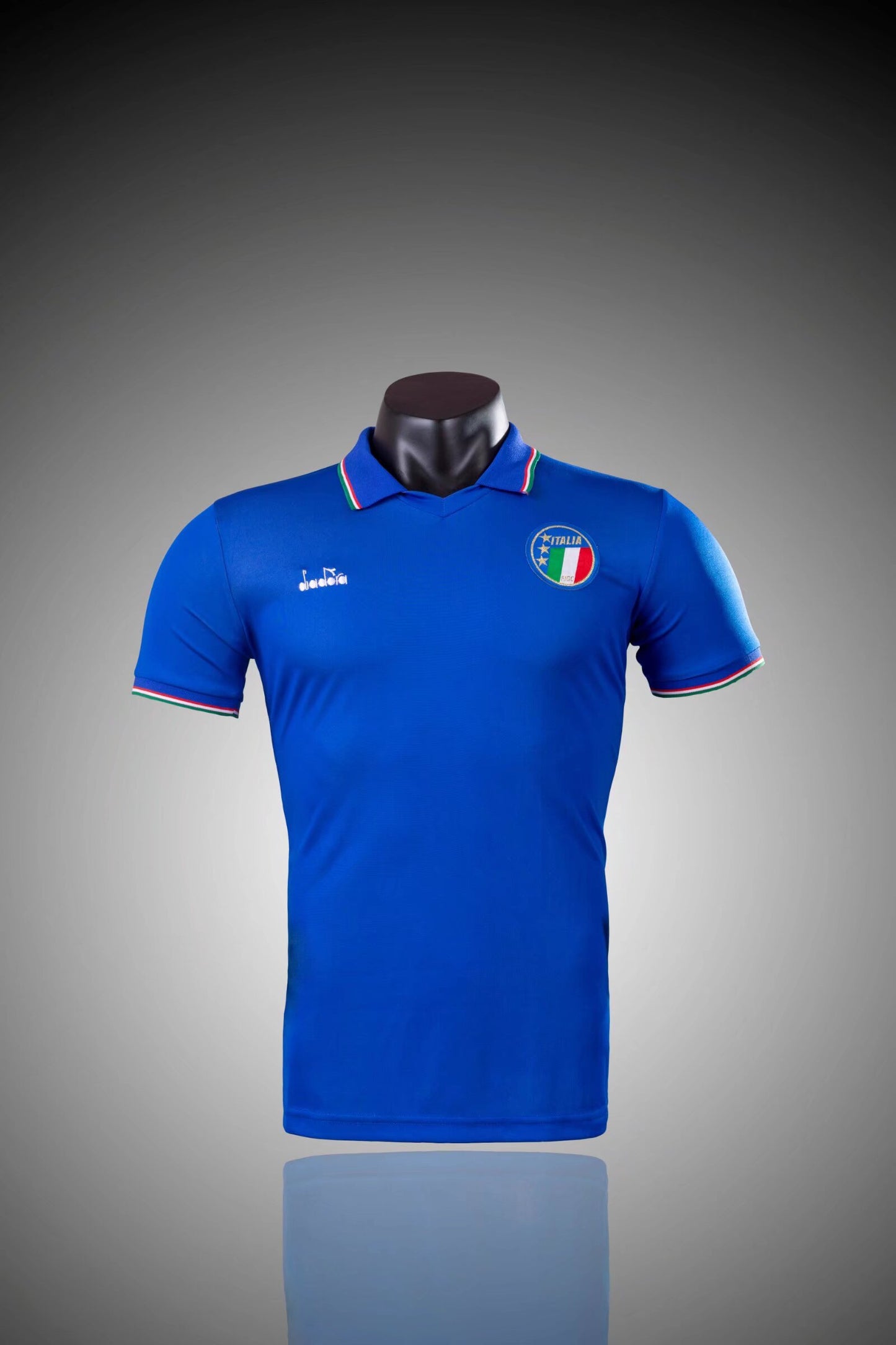 Retro Italy 1990 Home Football Jersey