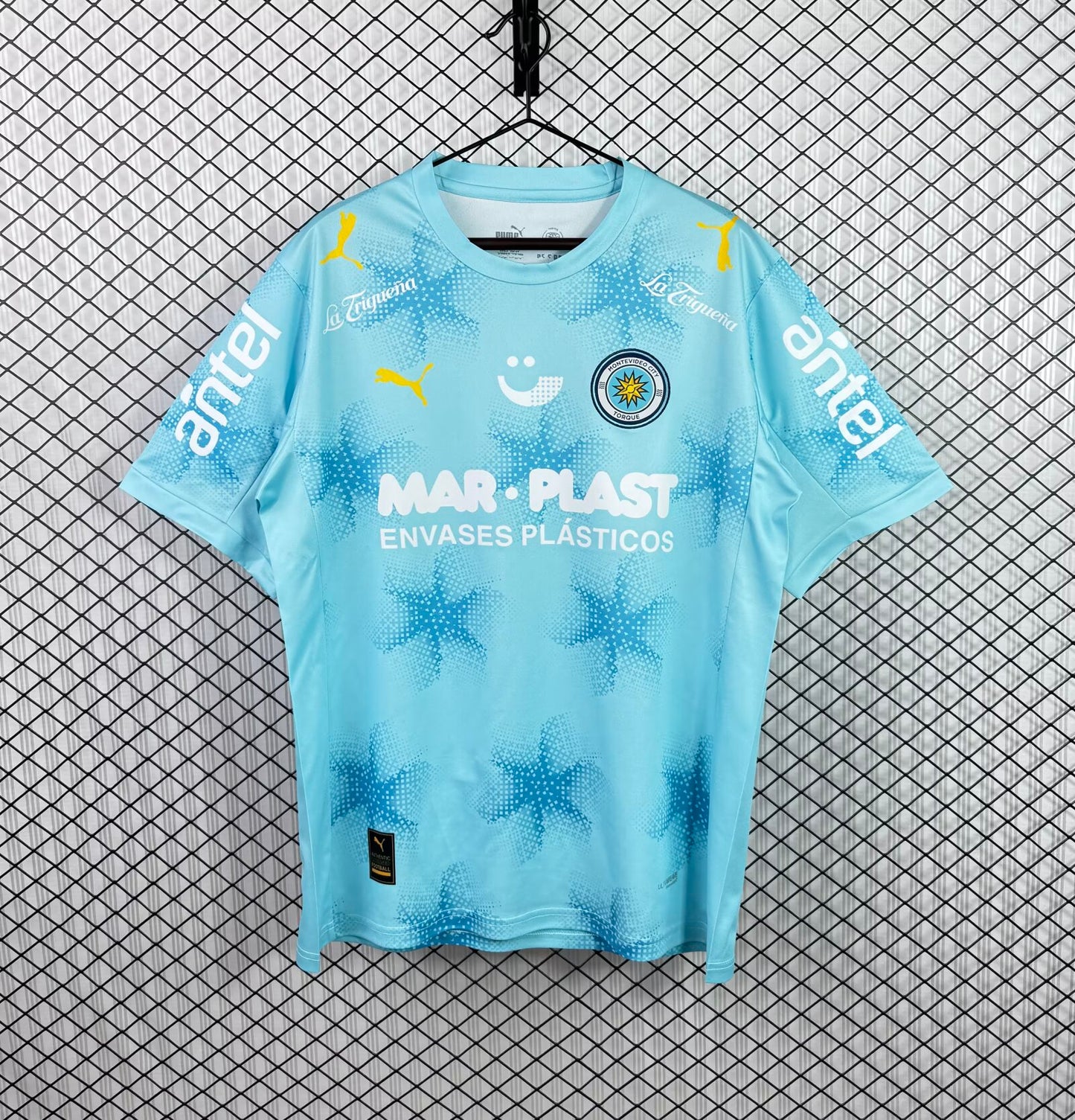 Reading 2026/2027 Home Fan Version Football Jersey