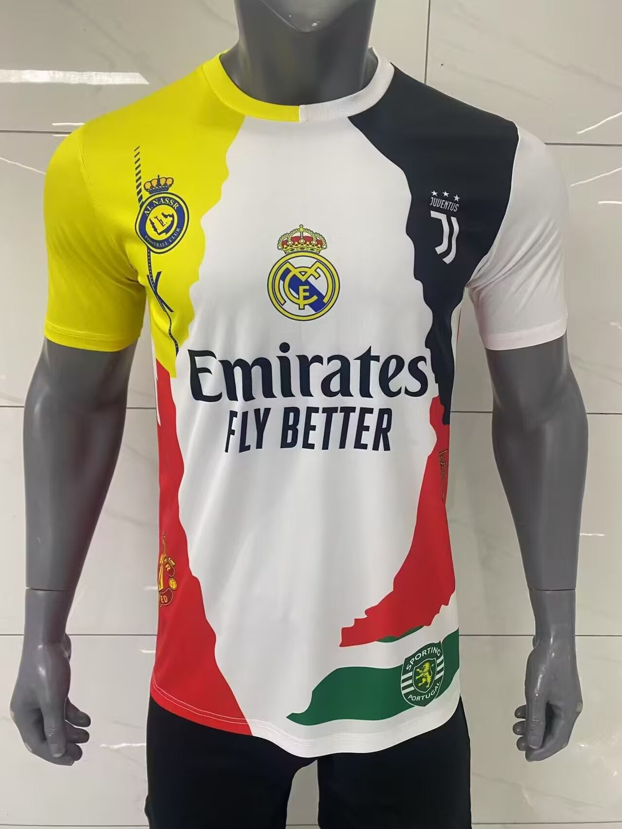 Real Madrid 2025/2026 Fan Version Football Jersey