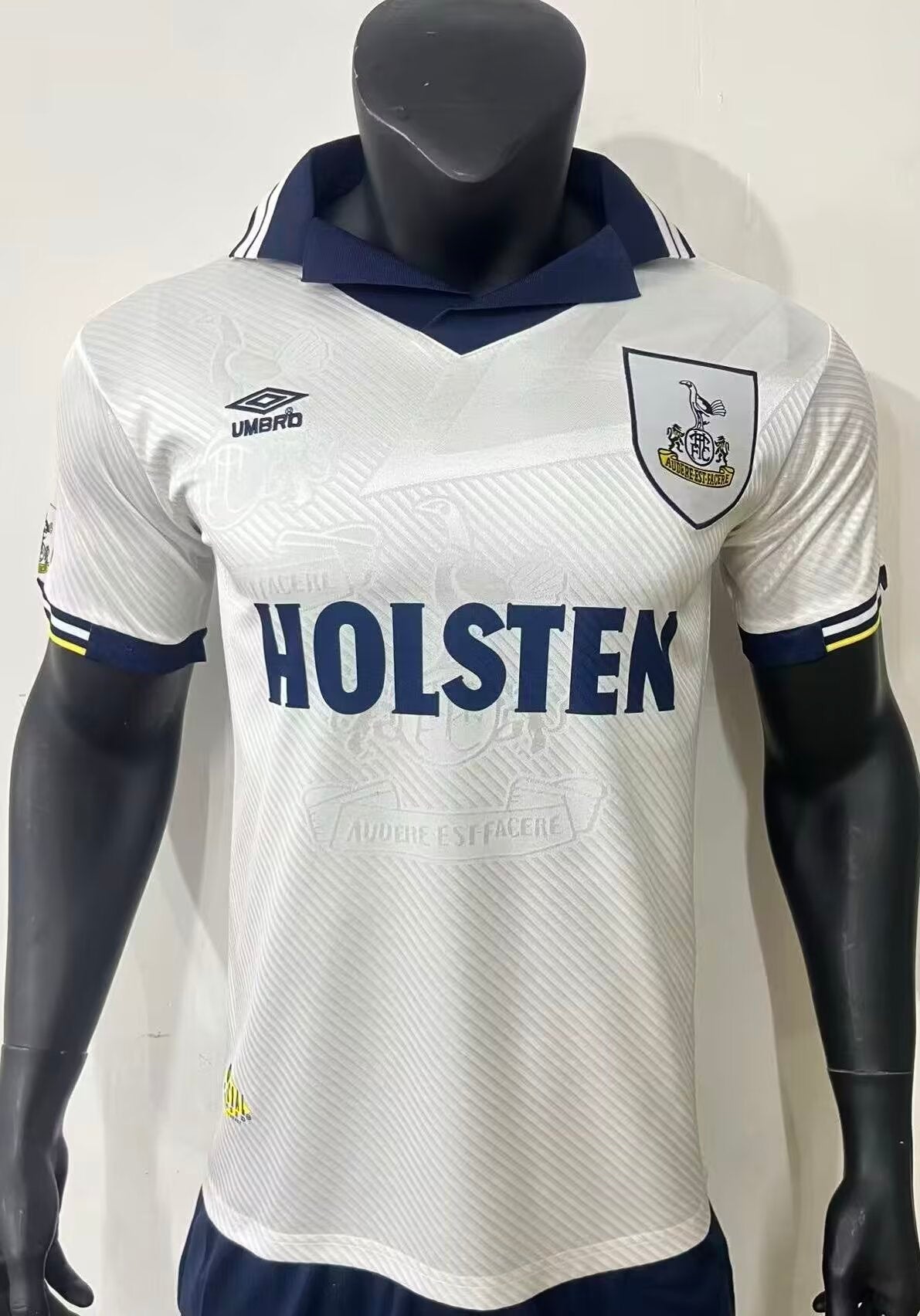 Retro Tottenham Hotspur 1993/1995 Home Football Jersey