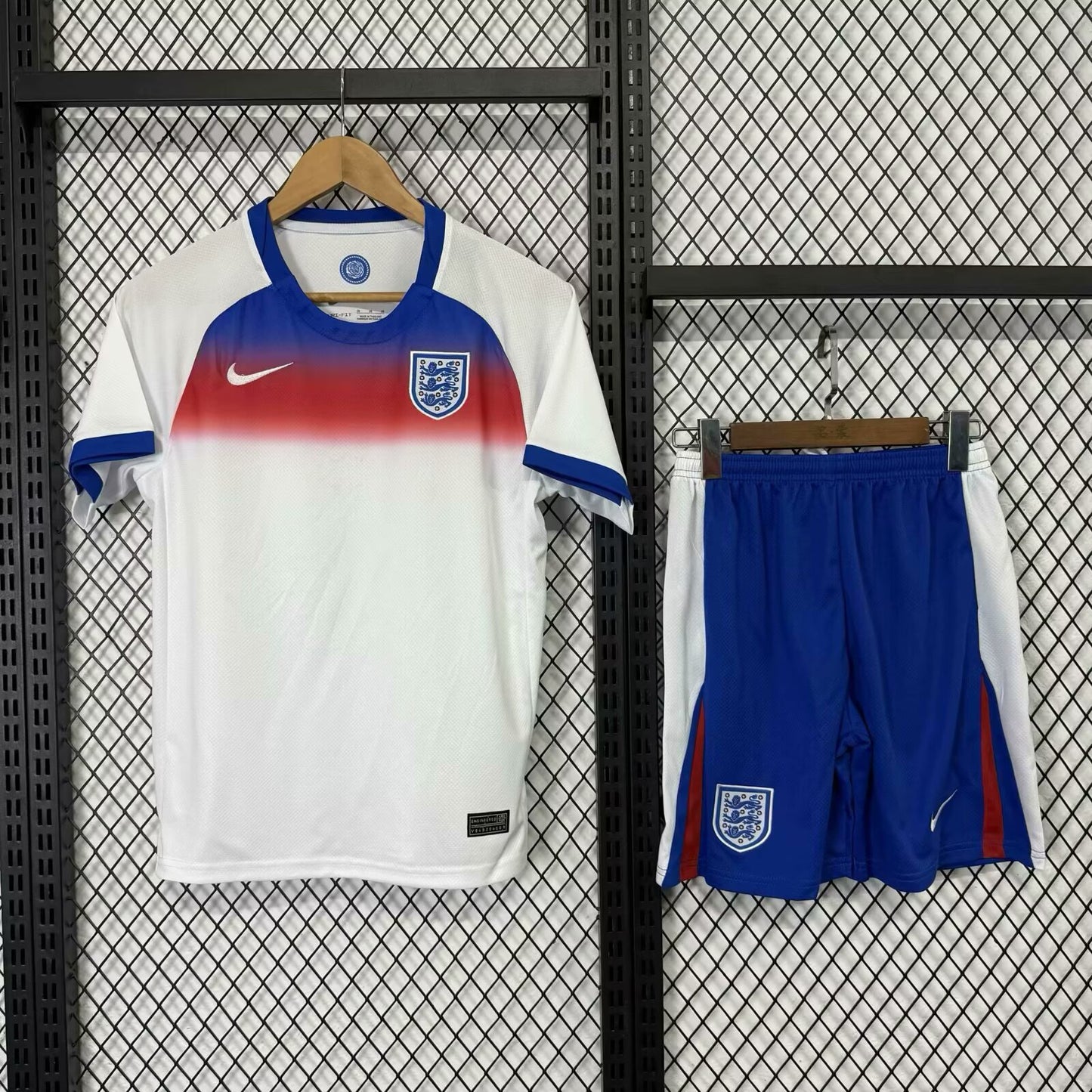 England 2025/2026 Home Fan Version Football Jersey