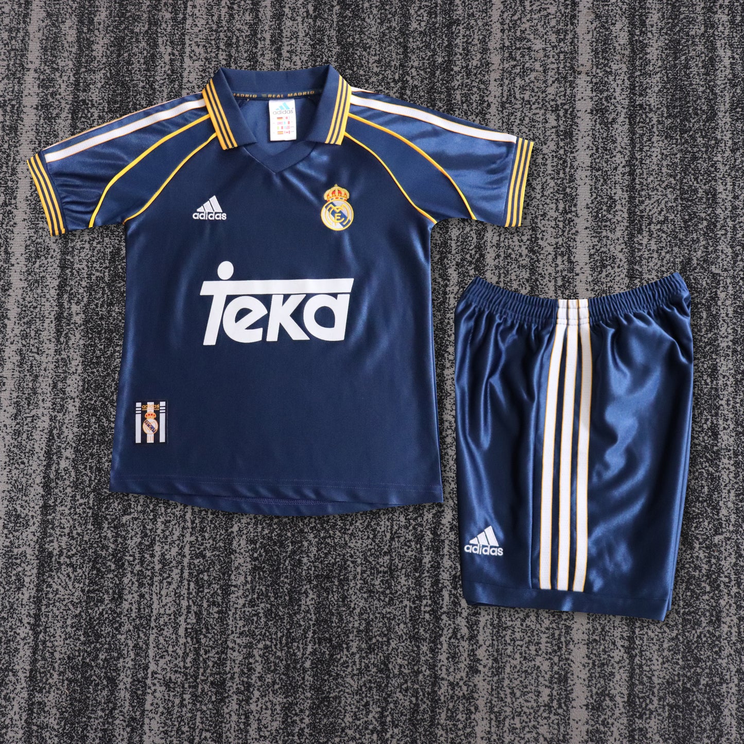 Retro Kids jerseys 1998/2000 Kids Away Football Jersey