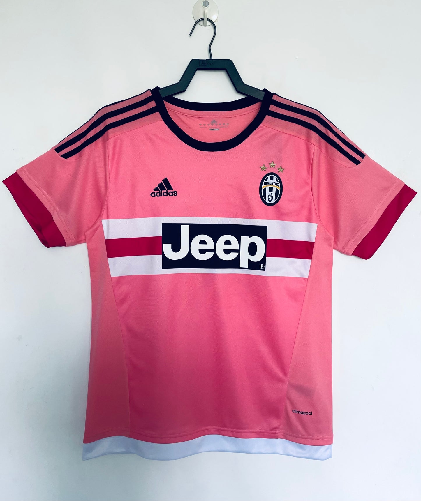 Retro Juventus 2015/2016 Away Football Jersey