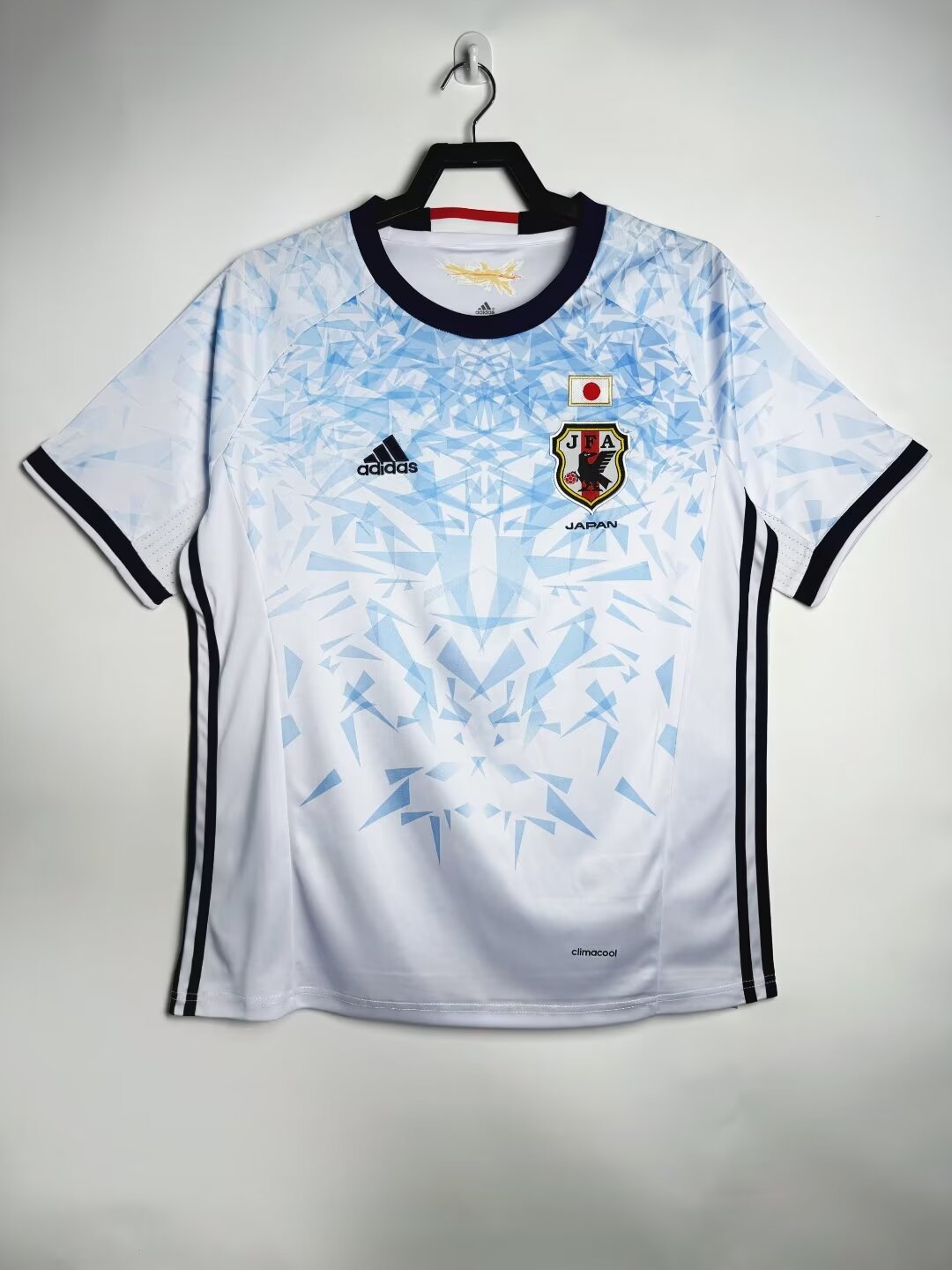 Retro Japan 2016/2017 Away Fan Version Football Jersey