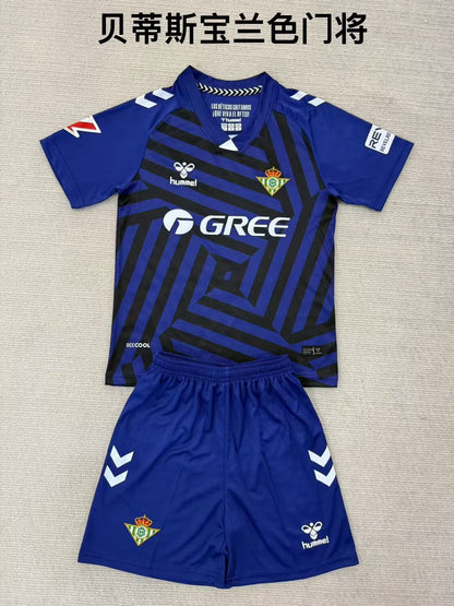 Kids jerseys 2025/2026 Kids Goalkeeper Fan Version Football Jersey