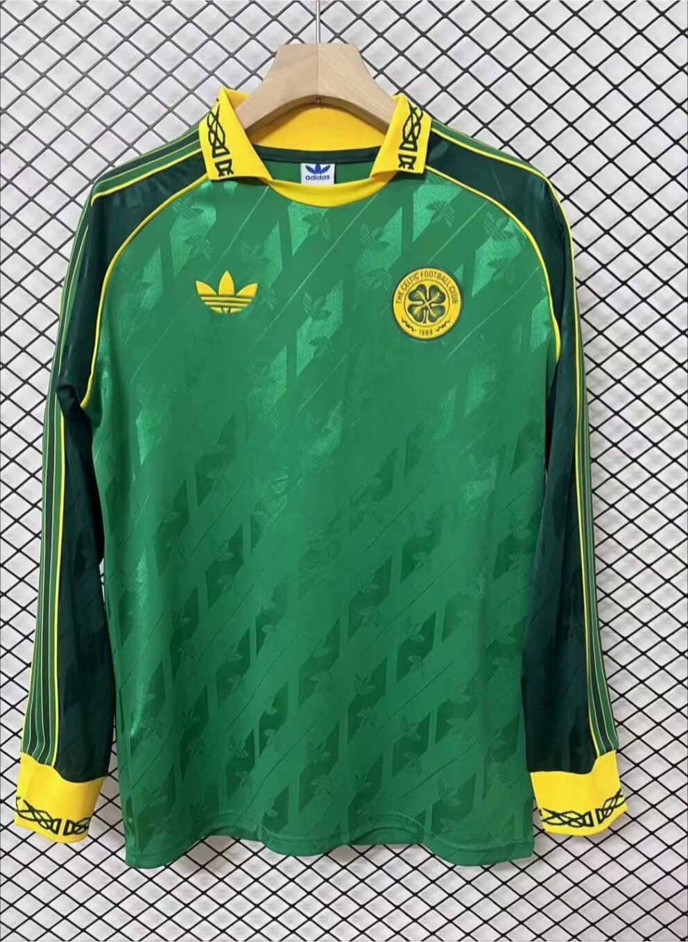 Retro Celtic Football Jersey