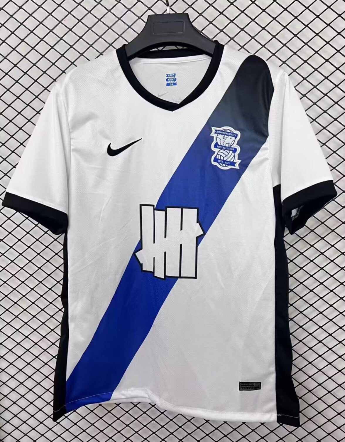 Premier- league 2025/2026 Away Fan Version Football Jersey