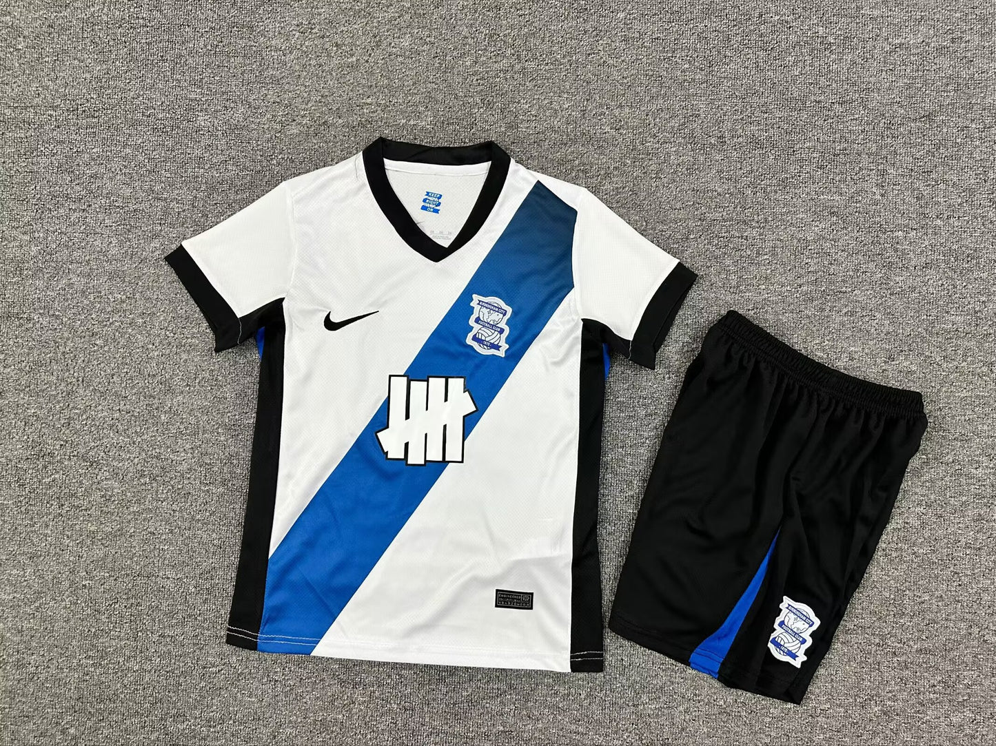 Kids jerseys 2025/2026 Kids Away Football Jersey