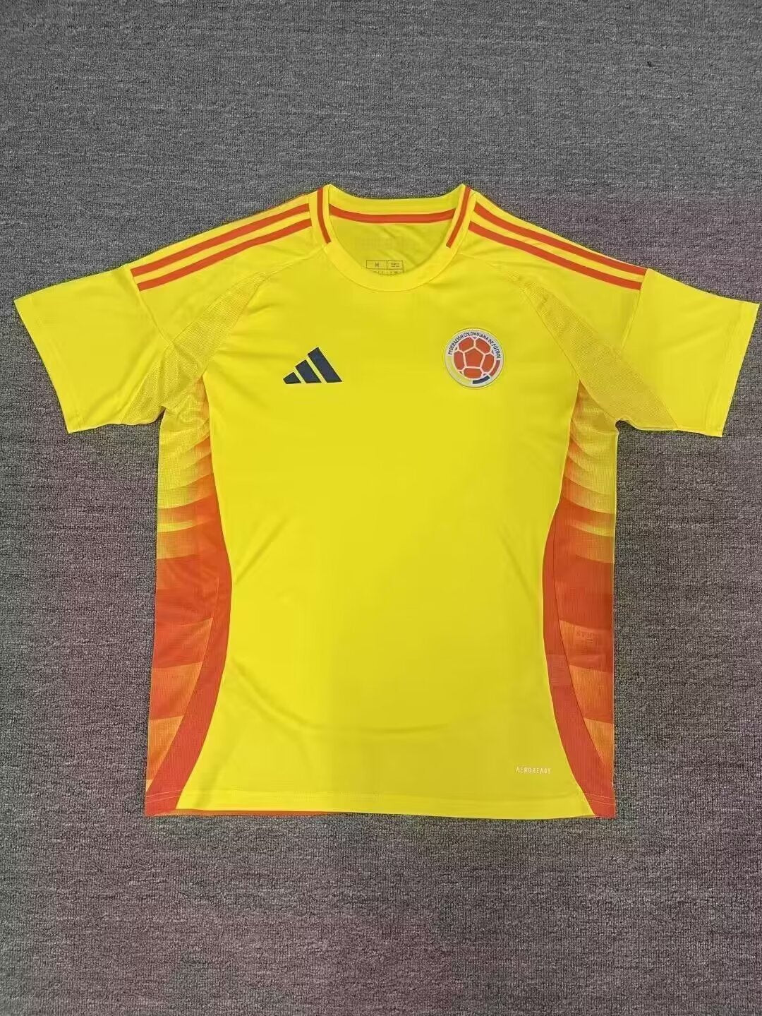 Colombia 2024/2025 Home Fan Version Football Jersey