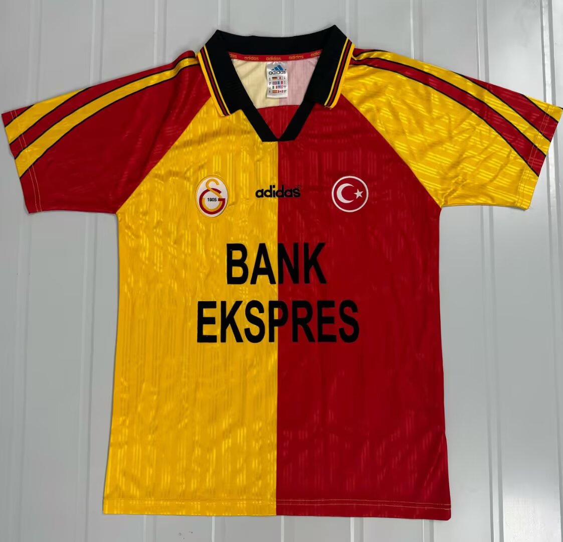 Retro Galatasaray 1997/1998 Home Football Jersey