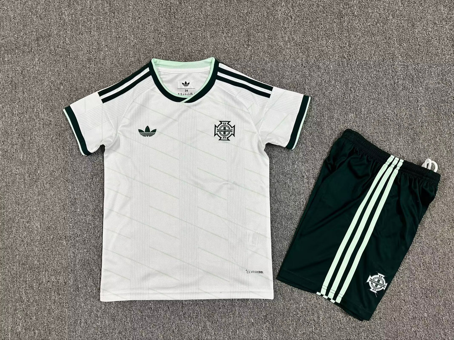 Ireland 2026/2027 Kids Away Fan Version Football Jersey