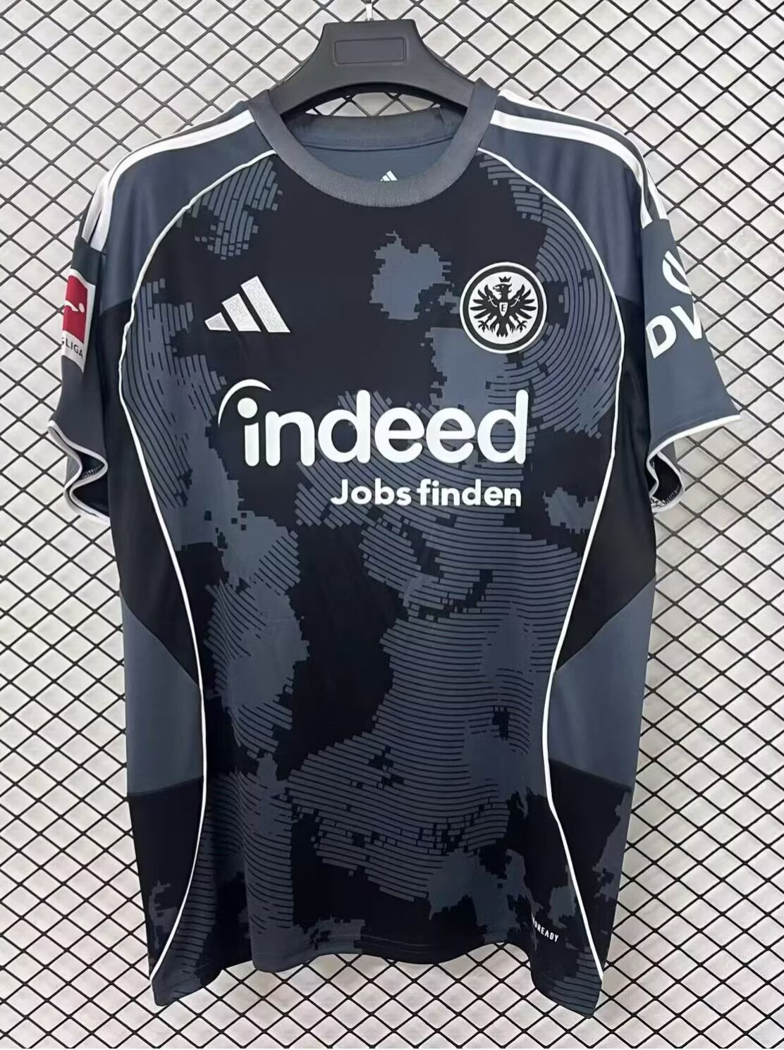 Frankfurt 2025/2026 Third Away Fan Version Football Jersey