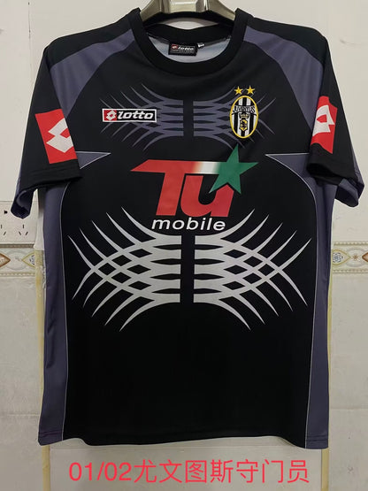 Retro Juventus 2001/2002 Goalkeeper Football Jersey