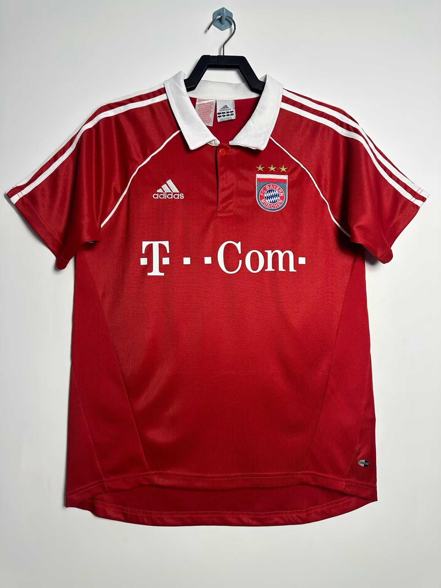 Retro Bayern Munich 2004/2005 Home Football Jersey