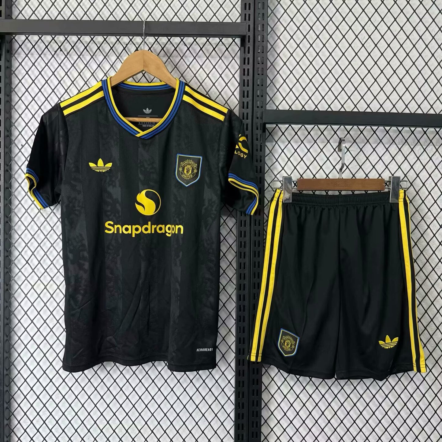 Manchester United 2025/2026 Third Away Fan Version Football Jersey