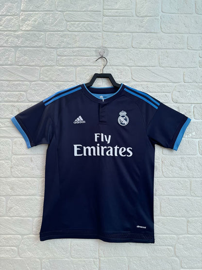 Retro Real Madrid 2015/2016 Away Football Jersey