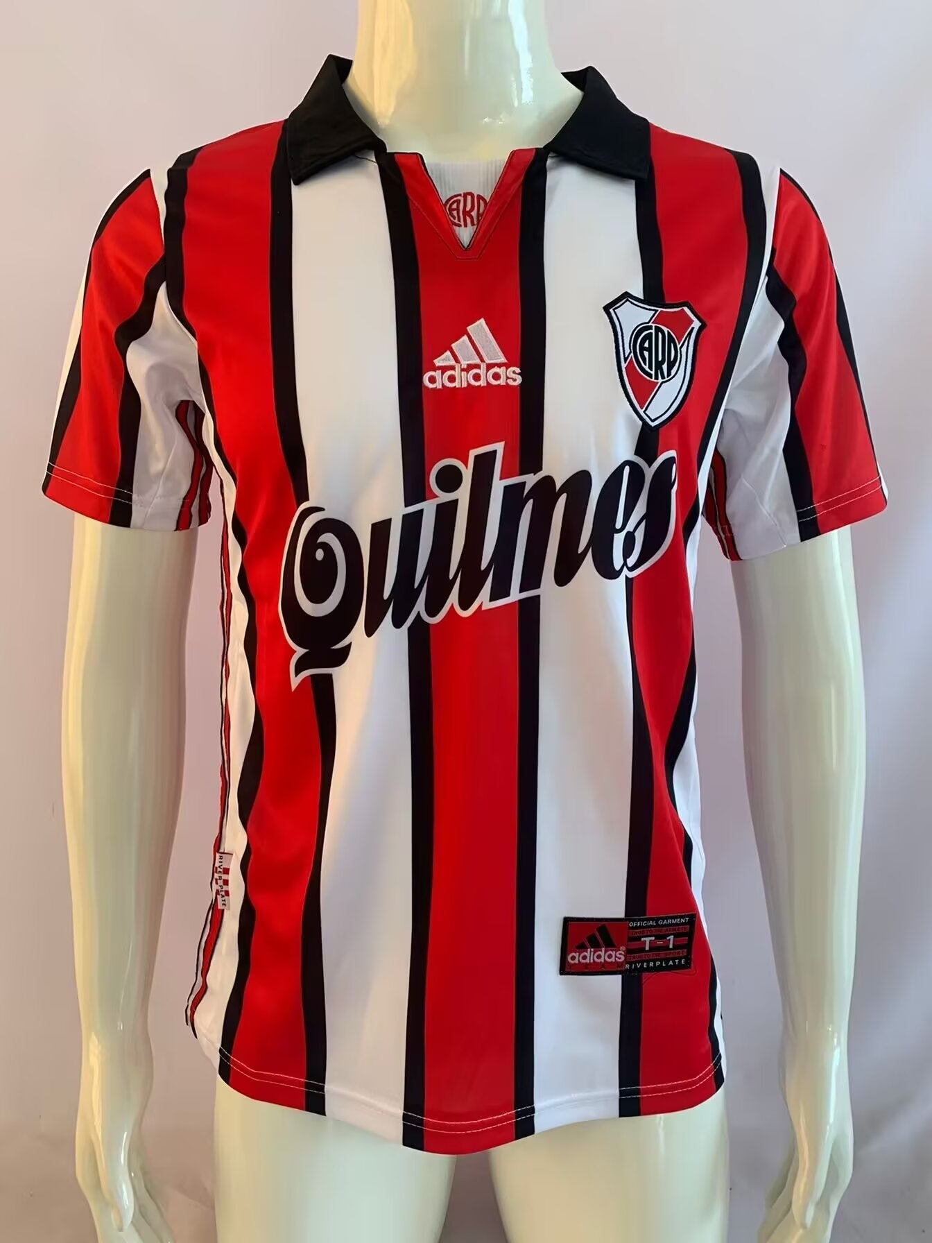 Retro River Plate 1999/2000 Home Football Jersey