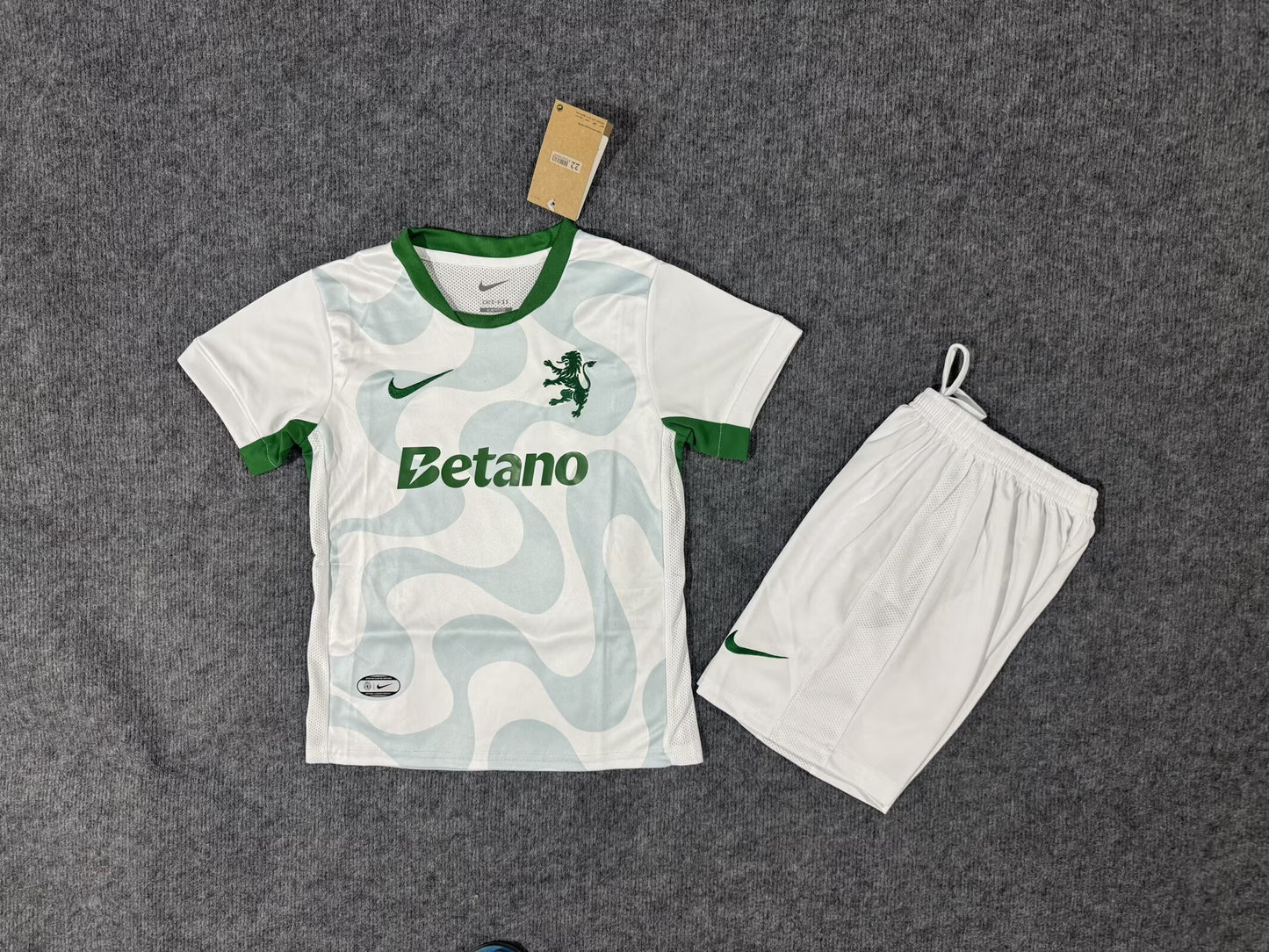 Lisbon 2025/2026 Kids Away Football Jersey