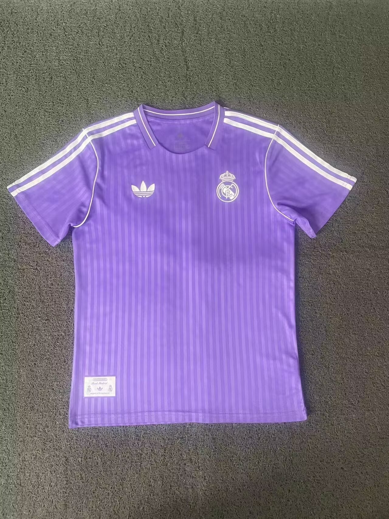 Real Madrid Special Edition 2025/2026 Fan Version Tracksuit