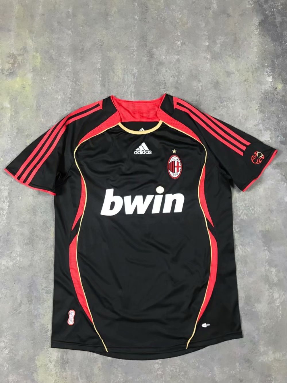 Retro AC Milan 2006/2007 Away Football Jersey