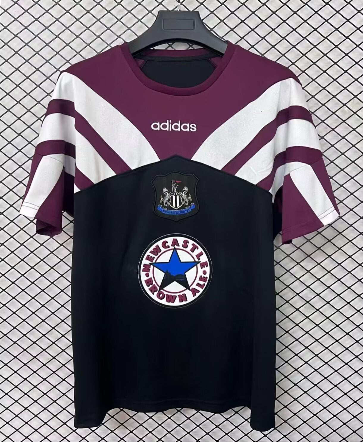 Retro Newcastle United 1996/1997 Fan Version Football Jersey