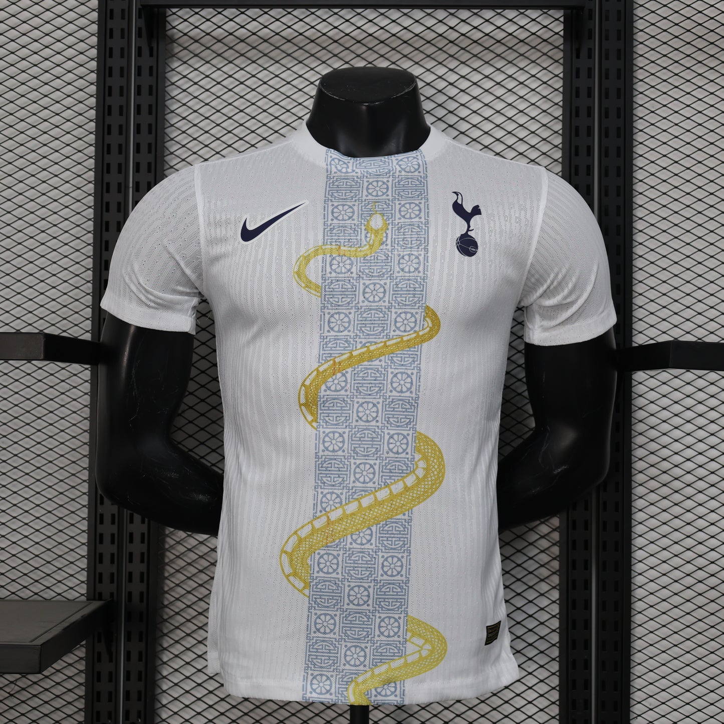 Tottenham Hotspur 2025/2026 Player Version Football Jersey